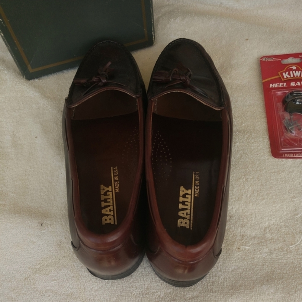 SOLD   BALLY Men's Shoes Loafer's Brown Leather W/ Tassels W/ Original Box - Picture 9 of 12
